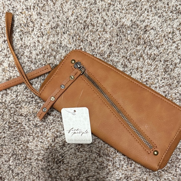 Free People Handbags - Free People Brown Leather Wristlet with Zipper Detail - Vegan - NWT!